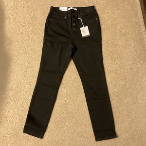 Petite Black LC jeans
